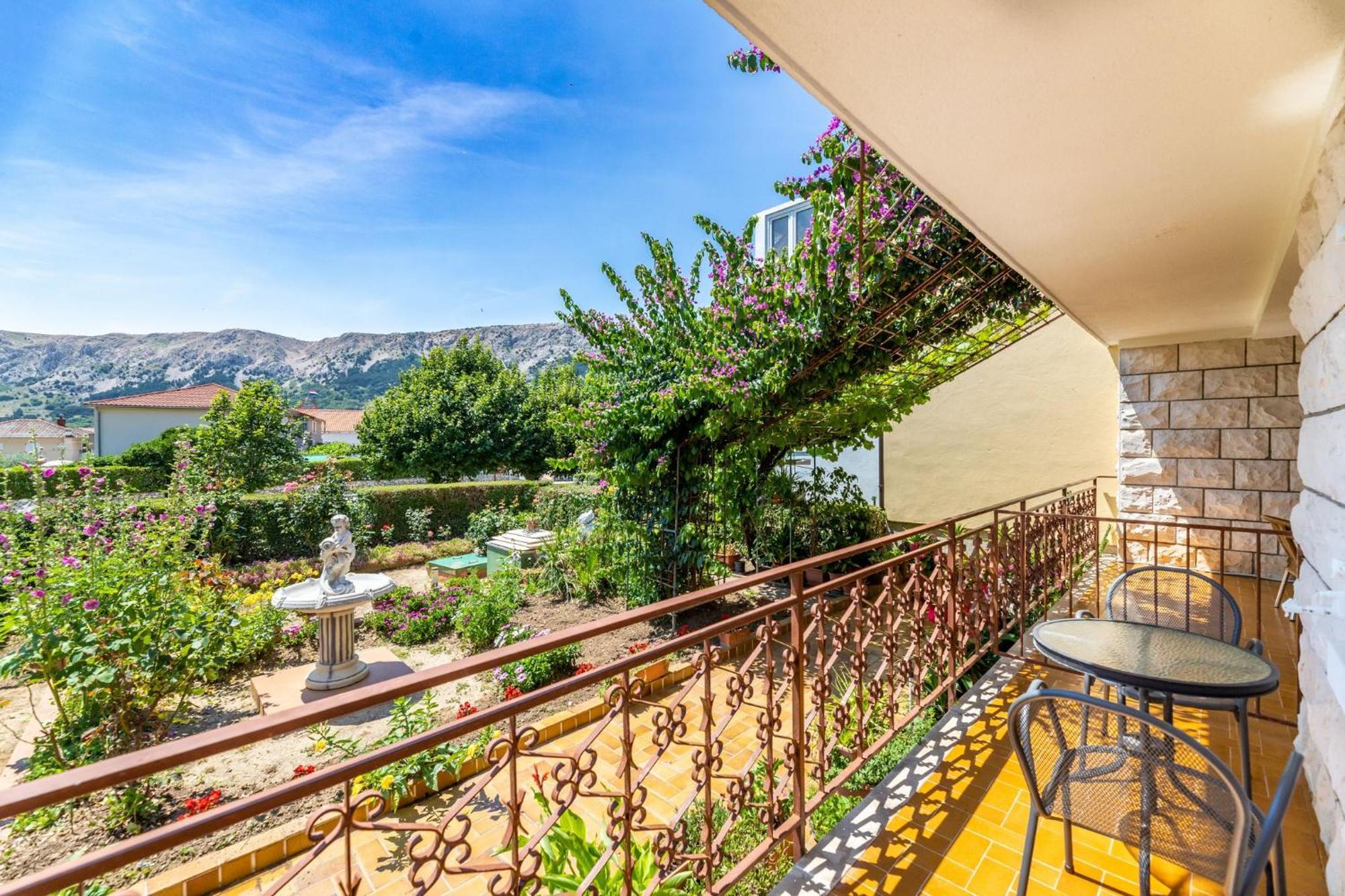Rooms Sale Marija Baska  Exterior photo